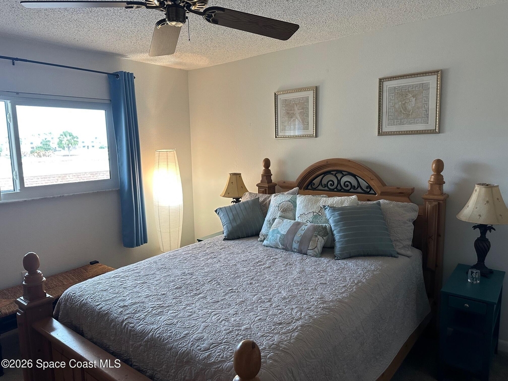 8494 Ridgewood Avenue - Photo 14