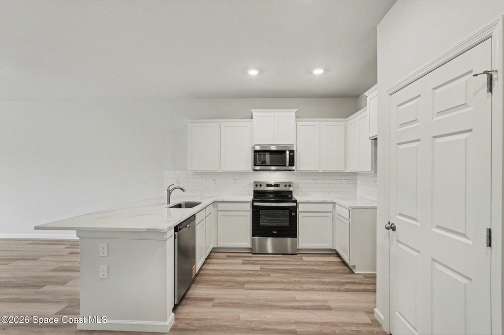 8995 Orchid Reserve Circle - Photo 5