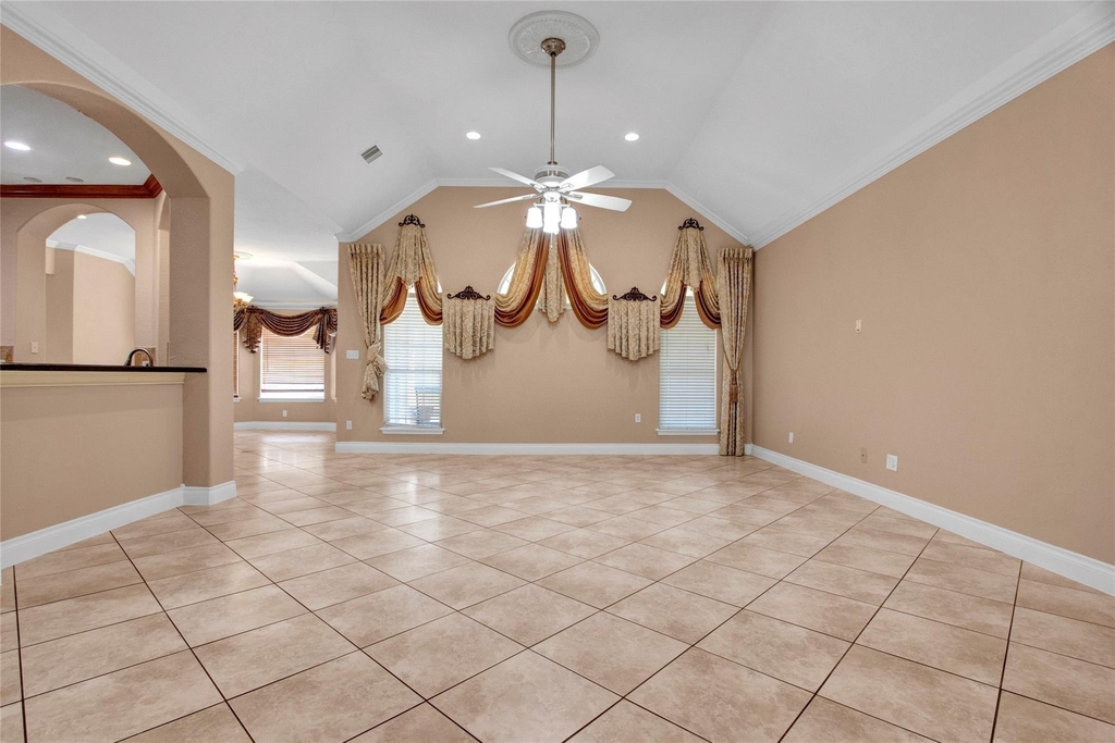 11207 Indian Trails Drive - Photo 3