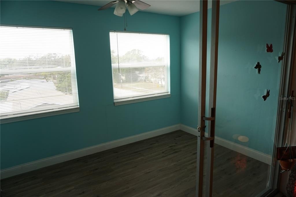 1000 49th Street N - Photo 11