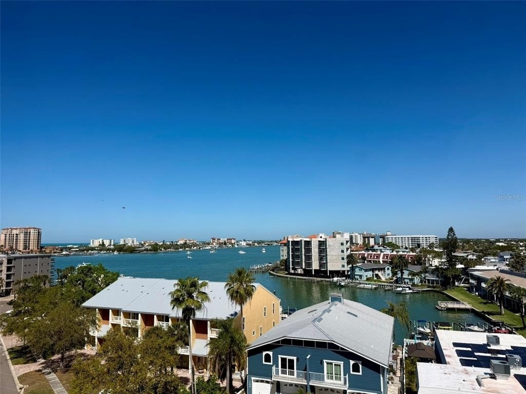 255 Dolphin Point - Photo 1