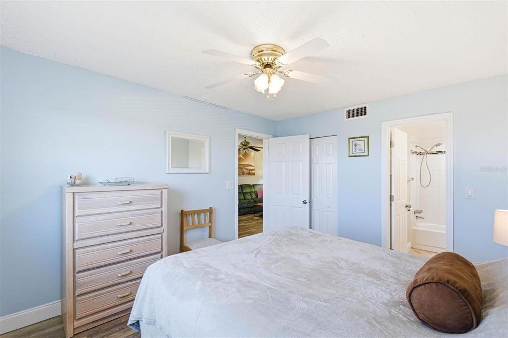 801 83rd Avenue N - Photo 14