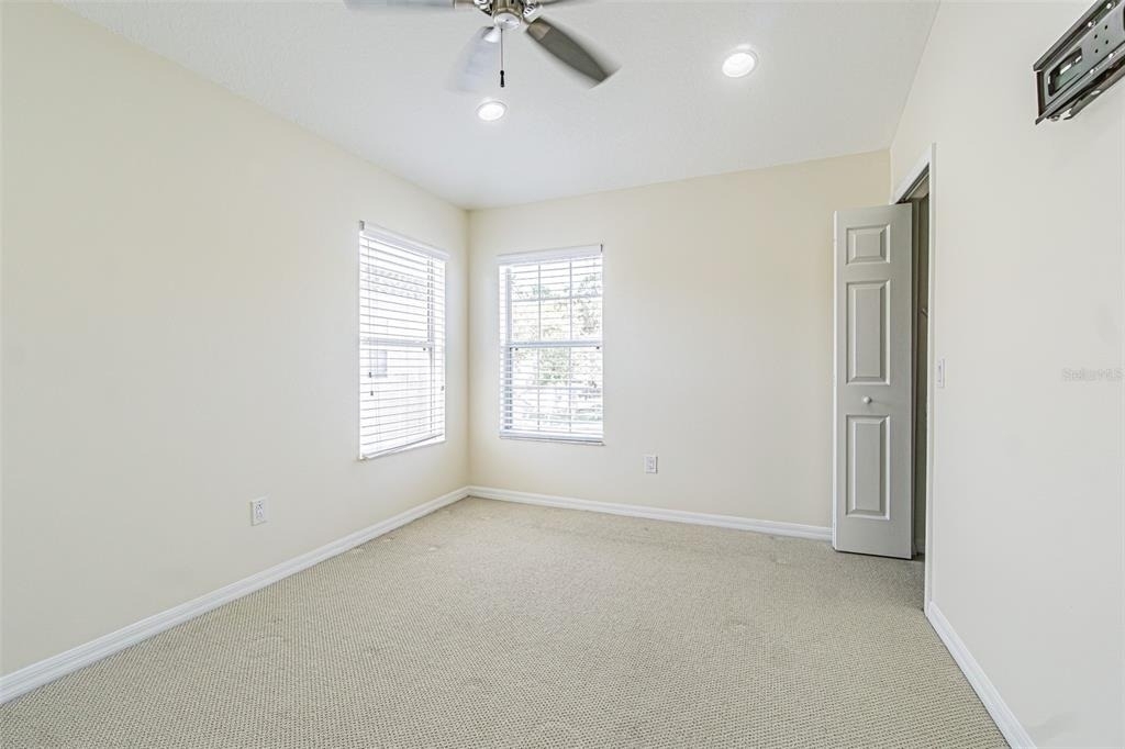 15735 Cedar Elm Terrace - Photo 18