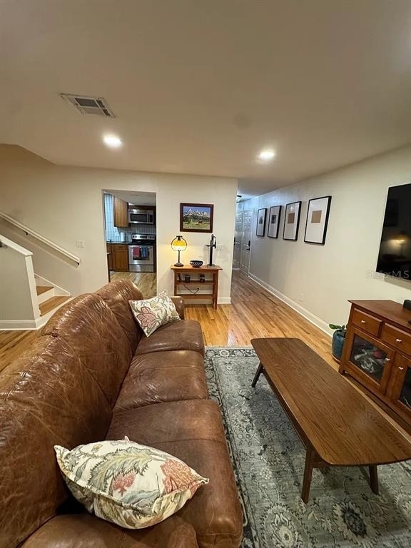 606 S Glen Avenue - Photo 11