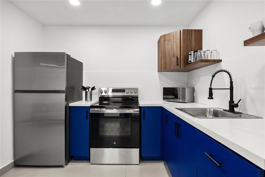609 Condado - Photo 3