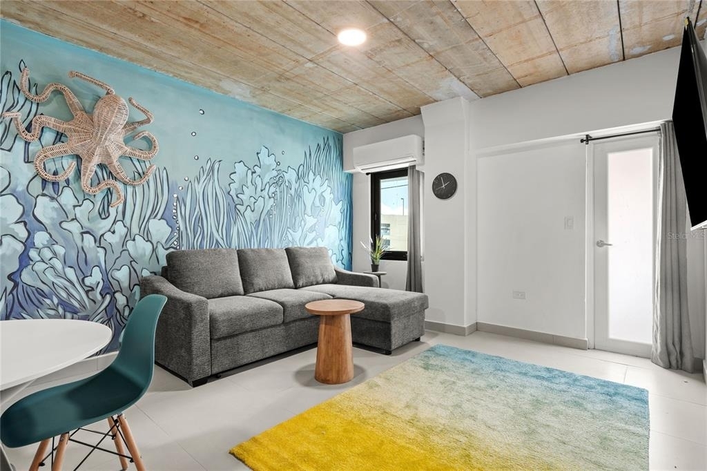 609 Condado - Photo 1