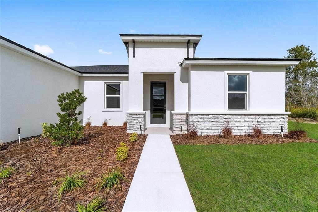 566 Marion Oaks Boulevard - Photo 1