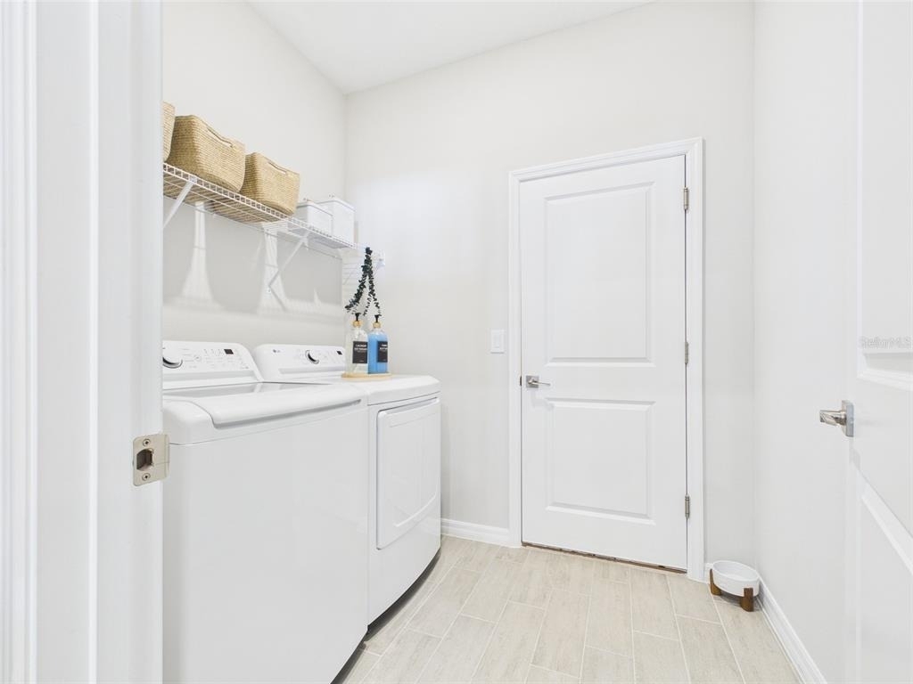 566 Marion Oaks Boulevard - Photo 45