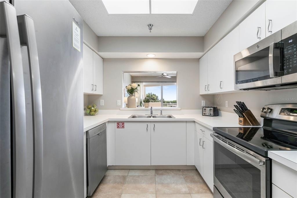 104 Surfview Drive - Photo 12