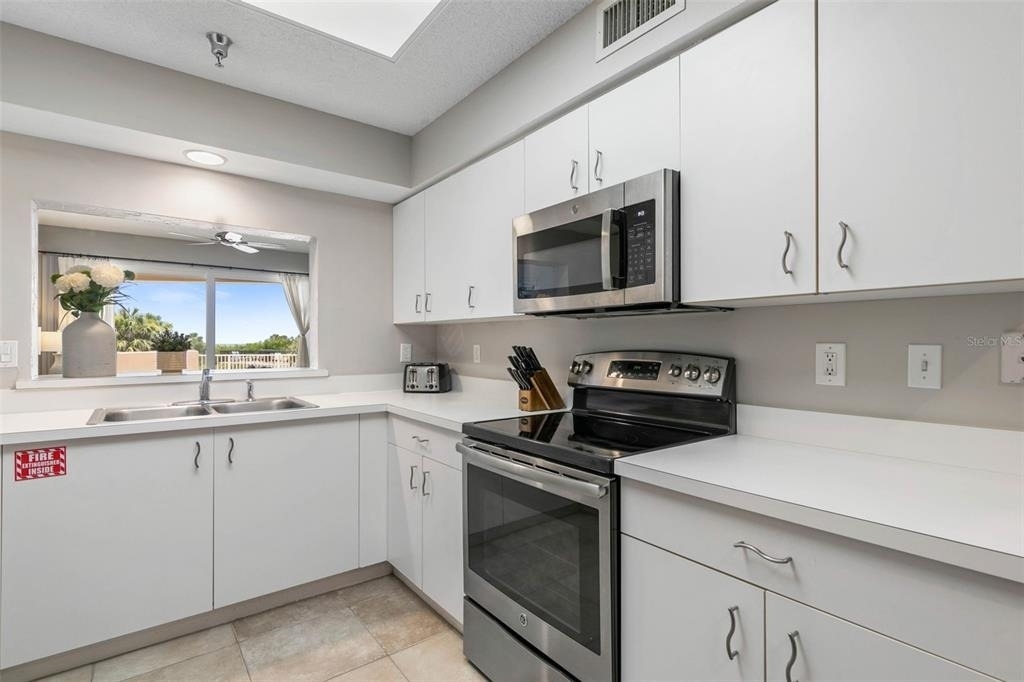 104 Surfview Drive - Photo 13