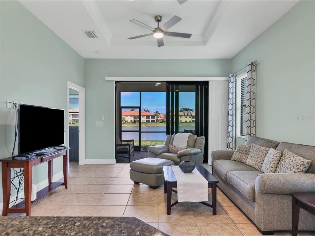 10424 Crooked Creek Drive - Photo 10