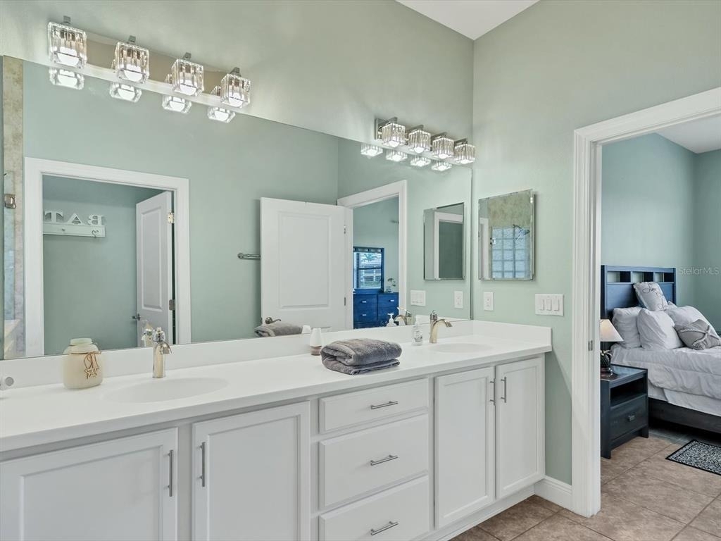 10424 Crooked Creek Drive - Photo 24