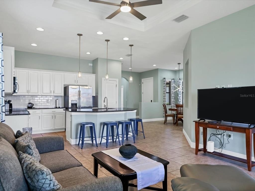 10424 Crooked Creek Drive - Photo 13