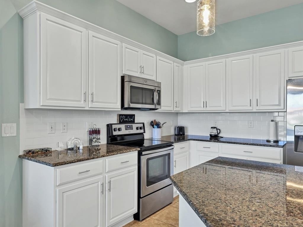 10424 Crooked Creek Drive - Photo 16