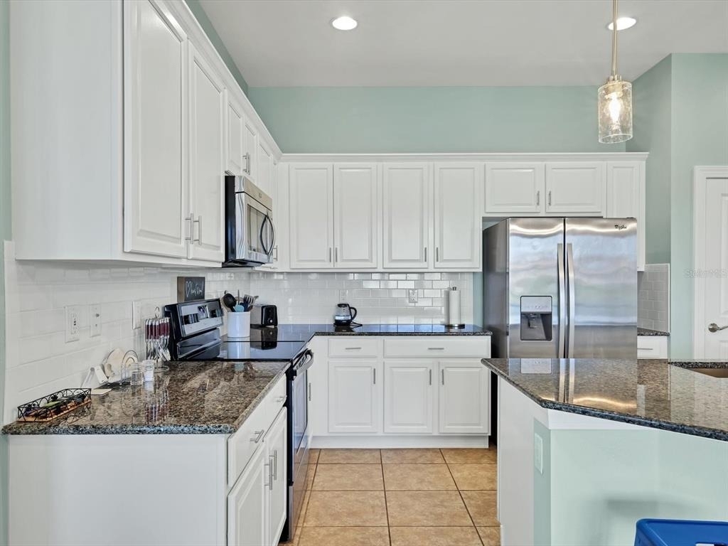 10424 Crooked Creek Drive - Photo 17