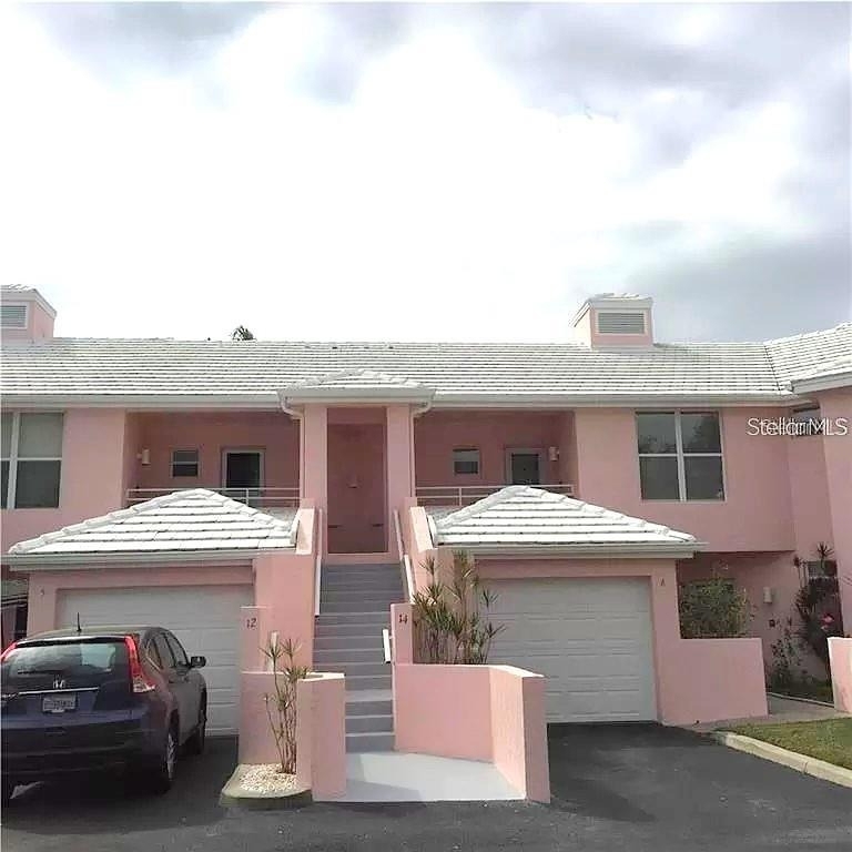4220 Pinebrook Circle - Photo 0