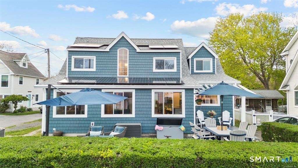 58 Chapman Avenue - Photo 0