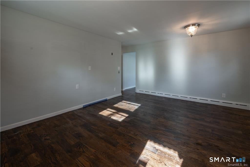 927 Birmingham Street - Photo 9