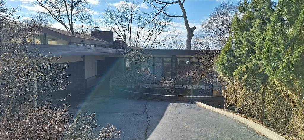 90 E Woodland - Photo 1