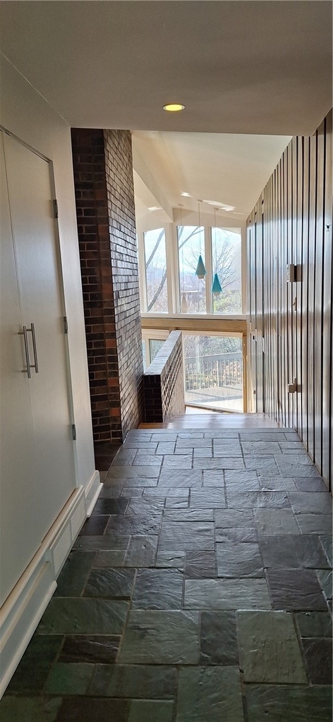 90 E Woodland - Photo 4