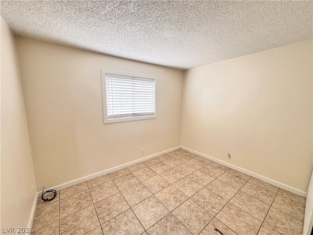 3356 Sylvia Street - Photo 15