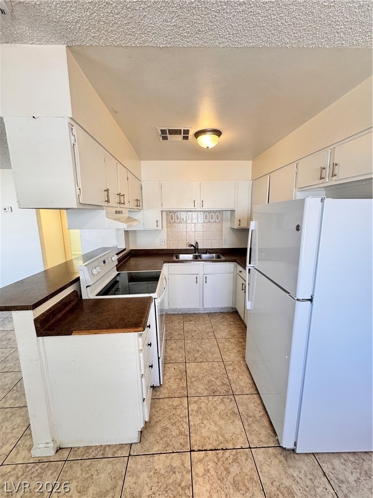 3356 Sylvia Street - Photo 6