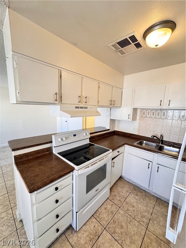 3356 Sylvia Street - Photo 9