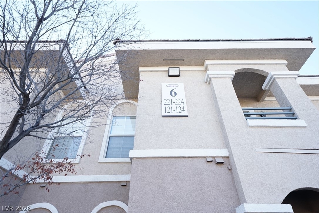 9330 W Maule Avenue - Photo 1