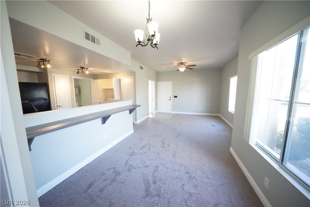 10245 S Maryland Parkway - Photo 8