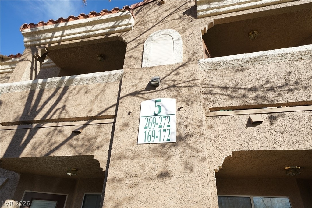 10245 S Maryland Parkway - Photo 1