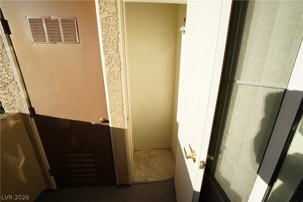 10245 S Maryland Parkway - Photo 20
