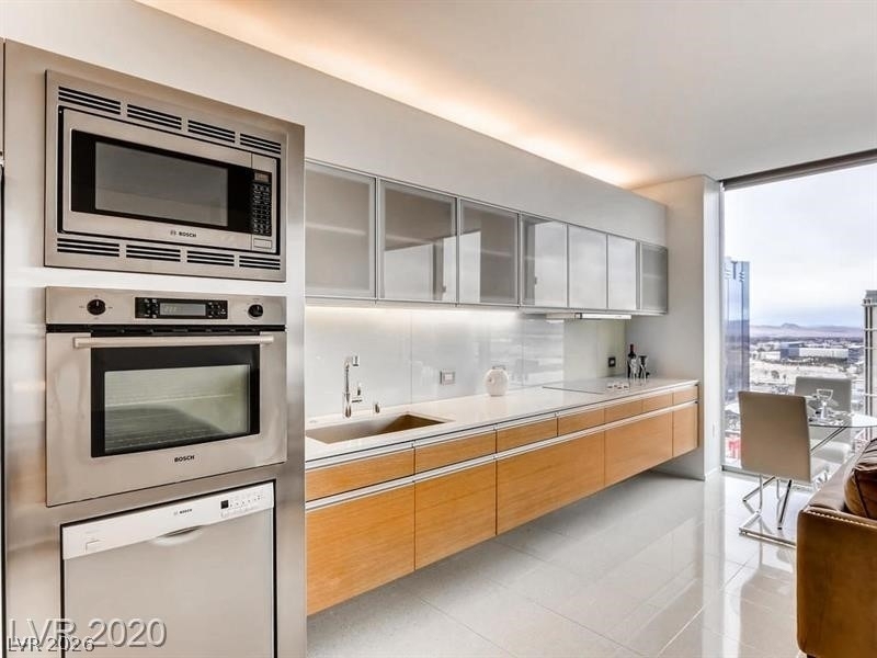 3722 Las Vegas Boulevard - Photo 9