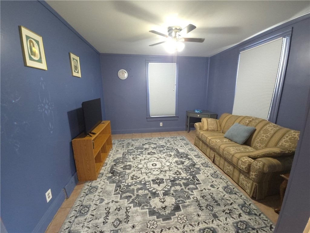30 Flanders Street - Photo 5