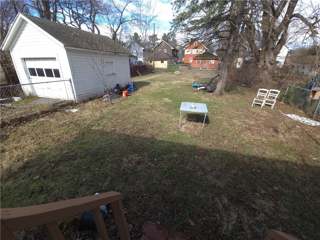 30 Flanders Street - Photo 15