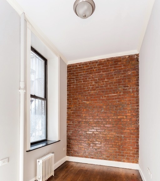 60 Avenue B - Photo 4