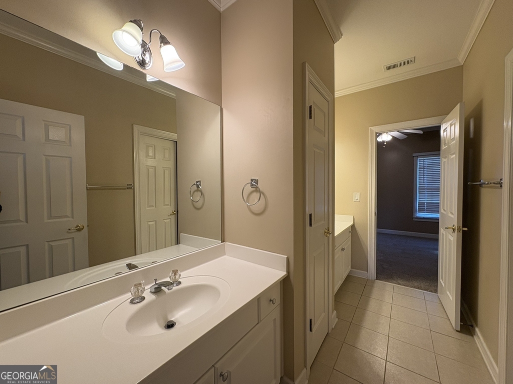 5930 Abbotts Run Trail - Photo 19