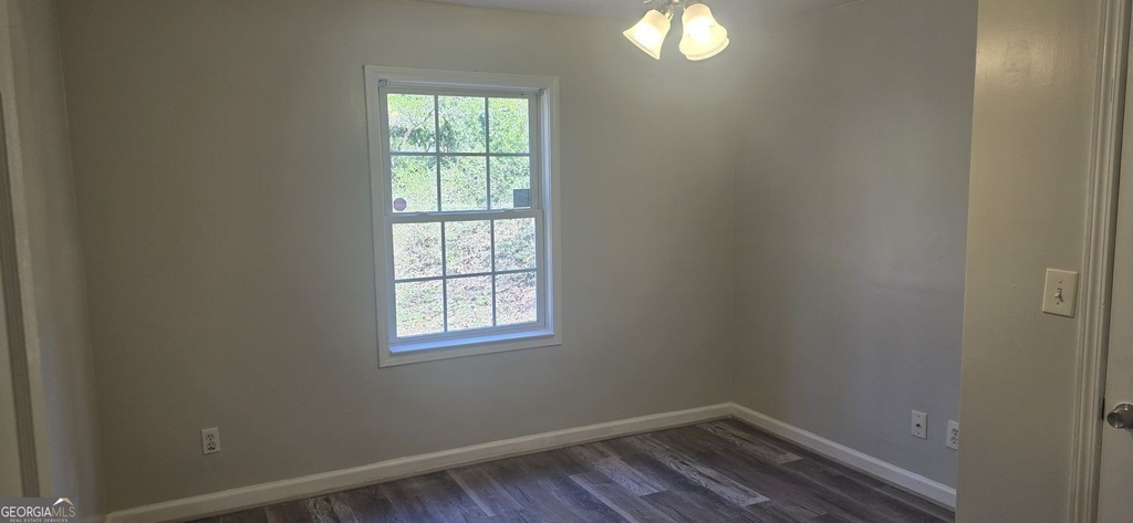 1280 Elizabeth Avenue Sw - Photo 7