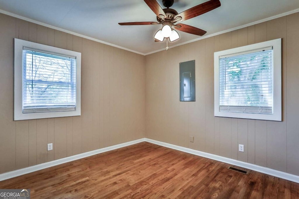 680 North Avenue - Photo 15