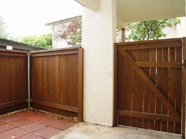 12816 Midway Road - Photo 2
