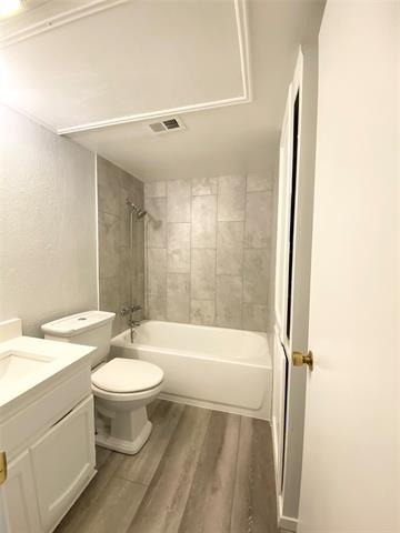 12816 Midway Road - Photo 16