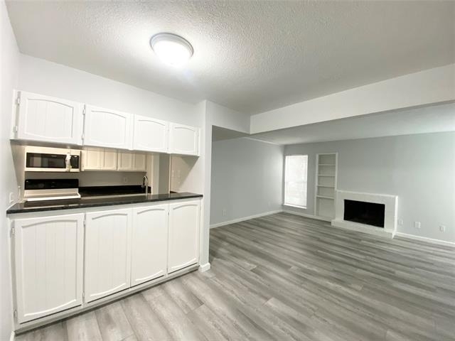 12816 Midway Road - Photo 4
