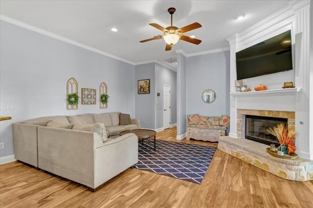3300 Fountain Way - Photo 12