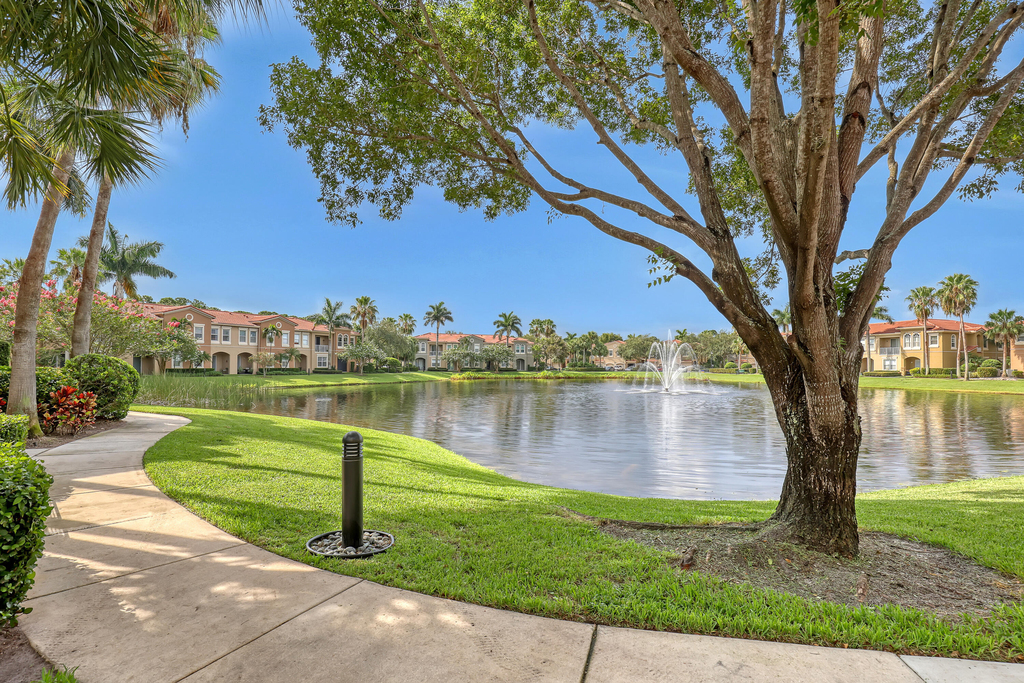 4851 Bonsai Circle - Photo 27