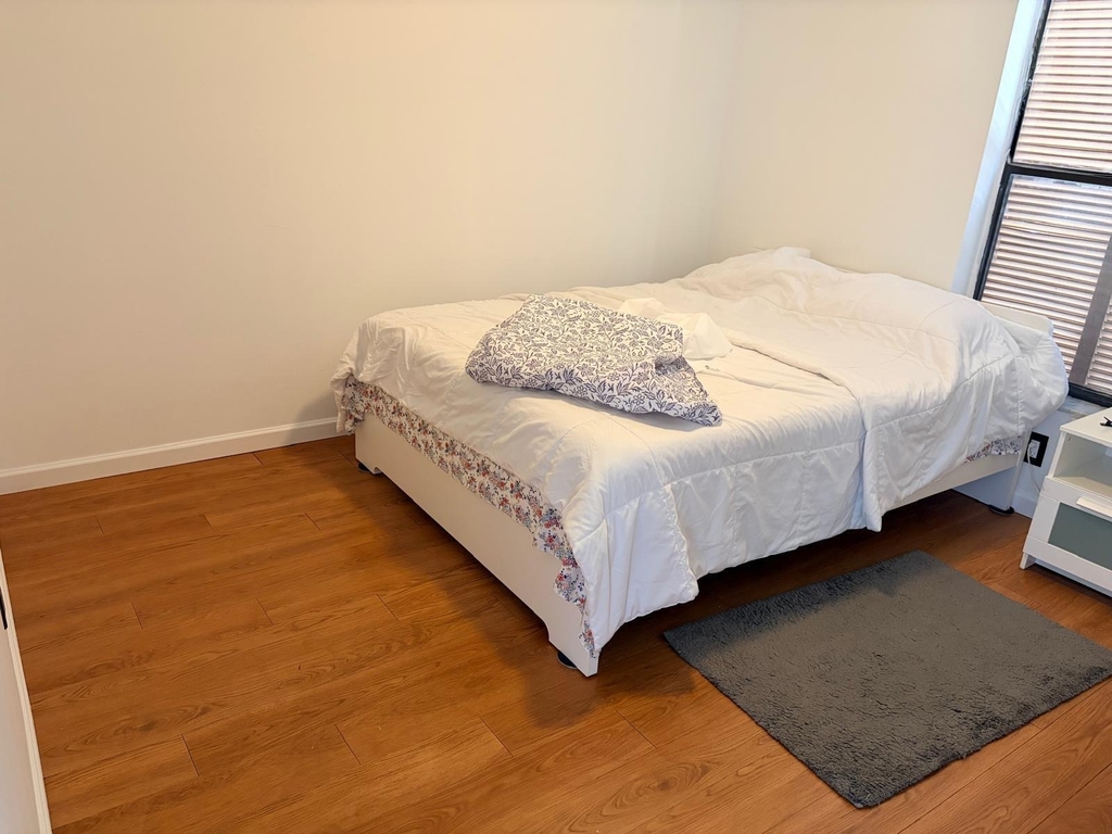 1641 Fairway Road - Photo 4