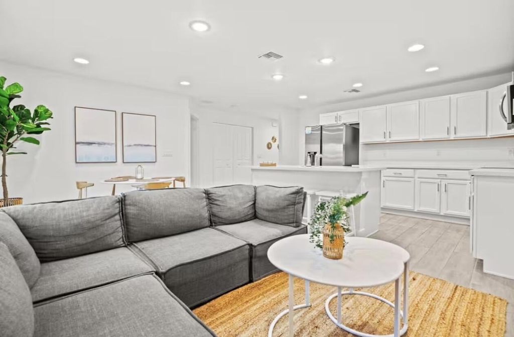 565 Lilac Court - Photo 9