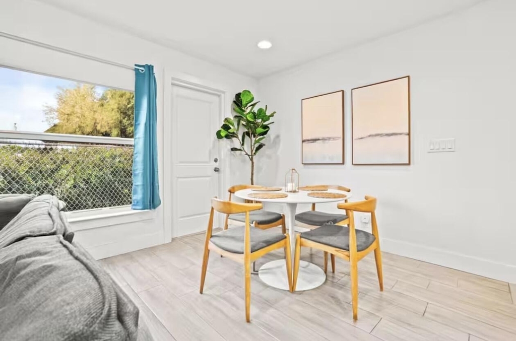 565 Lilac Court - Photo 7