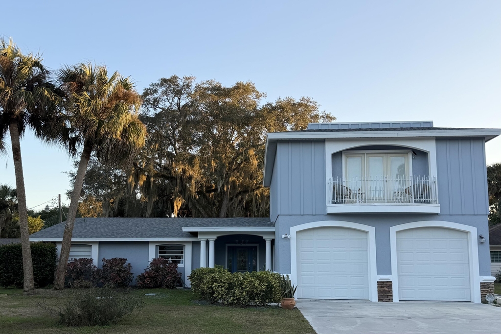 1207 Australian Avenue - Photo 0