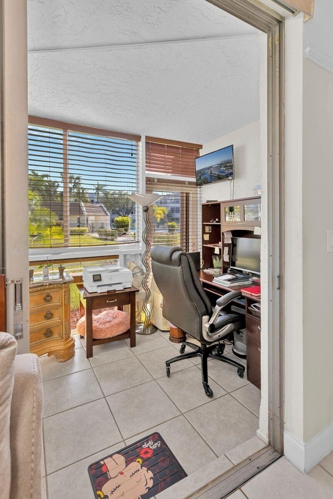 6850 Royal Palm Boulevard - Photo 8