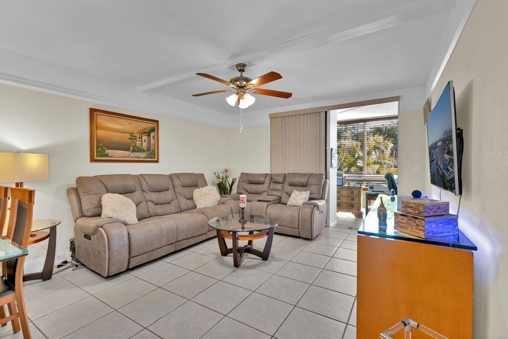 6850 Royal Palm Boulevard - Photo 5