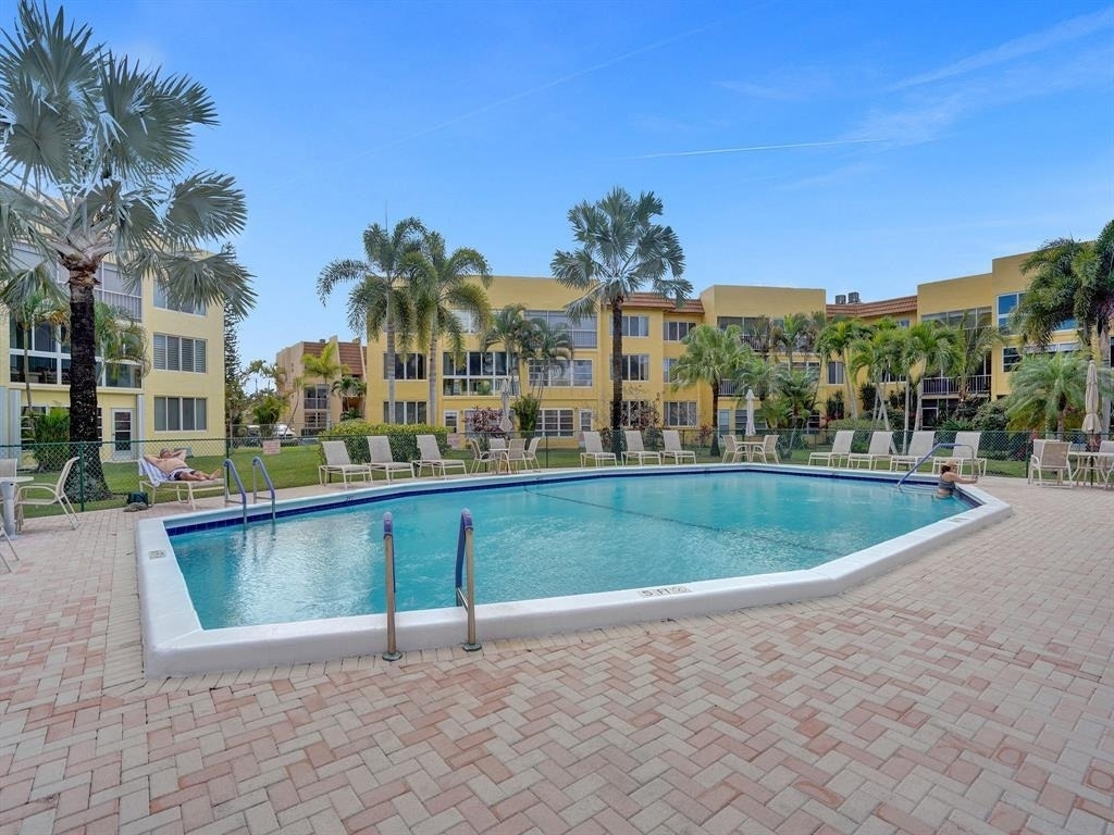 6850 Royal Palm Boulevard - Photo 24